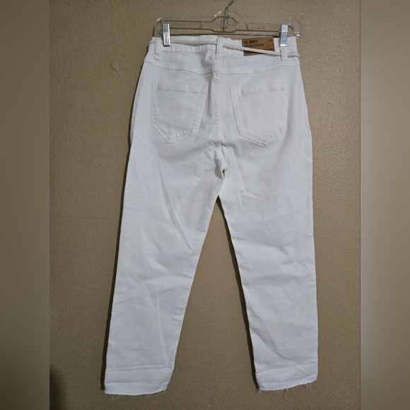 Kensie Crisp White Women's Jeans - Picture 3 of 9